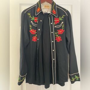 Vintage black western pearl snap button down shirt
